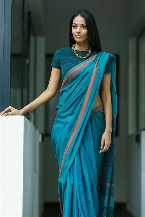 Sri Lanka Saree Navel